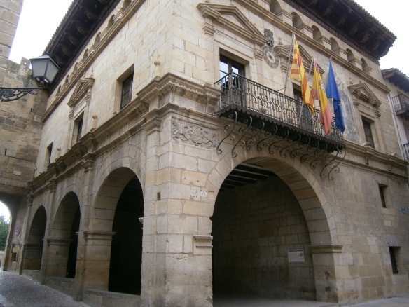 Ajuntament de Vall-de-Roures.
